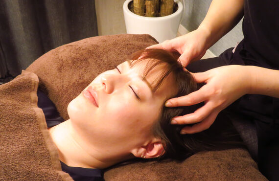 梅雨の時期は頭痛や眼精疲労を感じやすい時期。そんな方に！